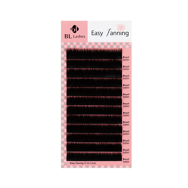 Easy Fanning for Volume Lashes